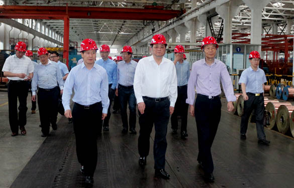 常州市委常委、常務(wù)副市長韓九云來上上電纜調(diào)研