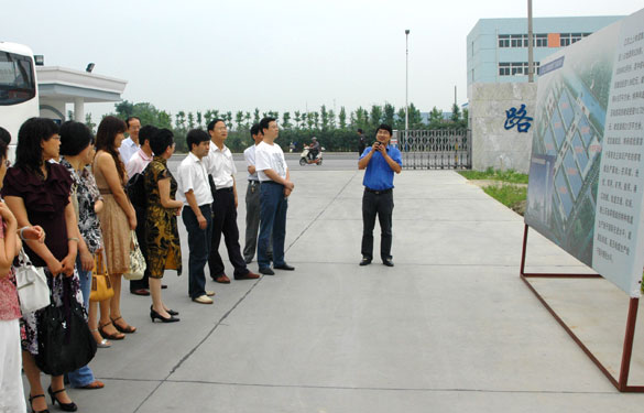 溧陽市人大溧城一團(tuán)代表來江蘇上上電纜集團(tuán)考察